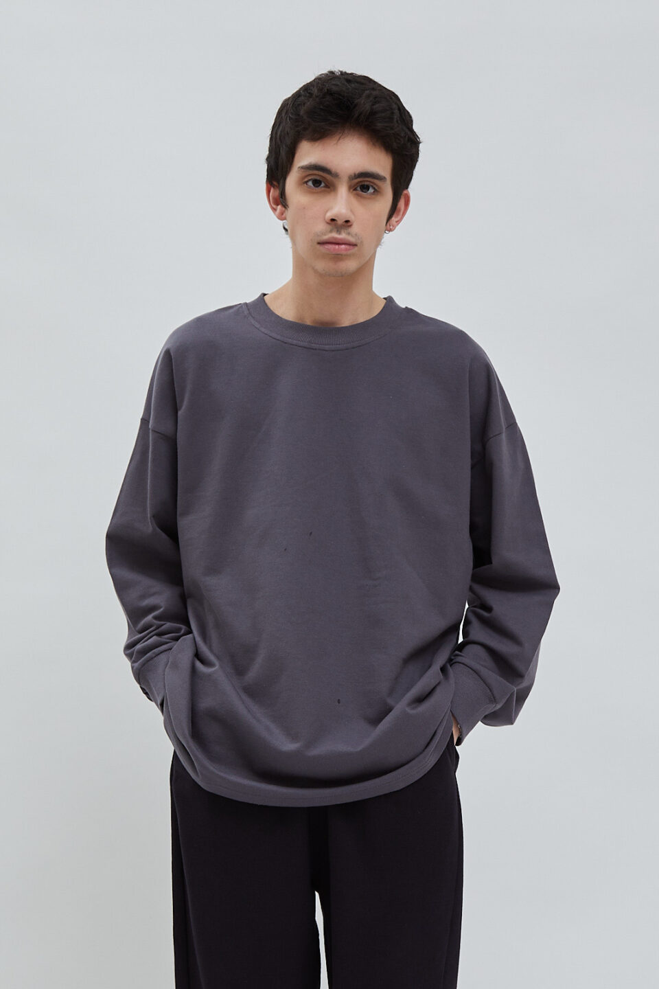 Lounge Sweatshirt in Grey - Image 2