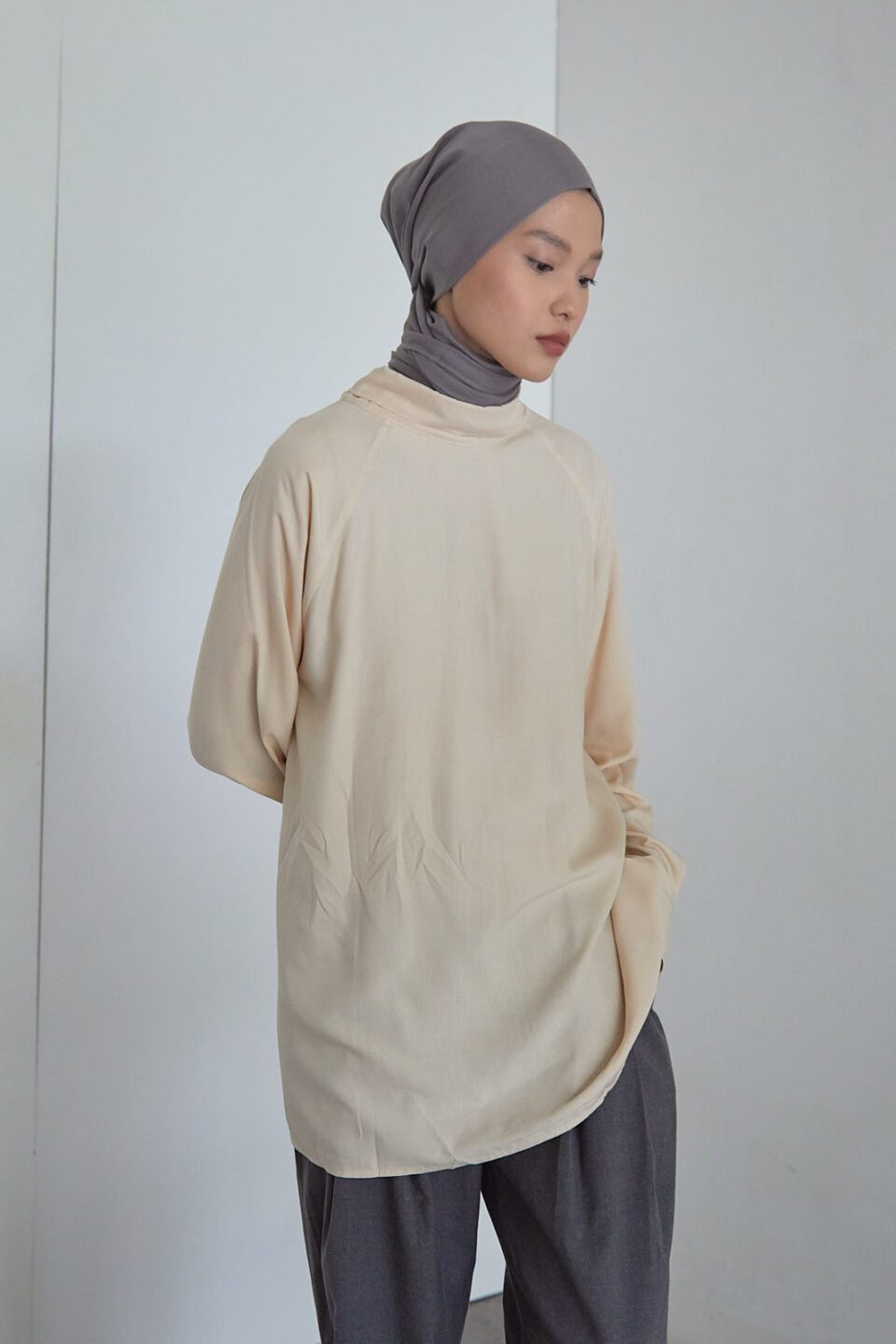 Modest Alaia Top Butter - Image 4