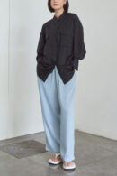 Modest Kana Shirt Black