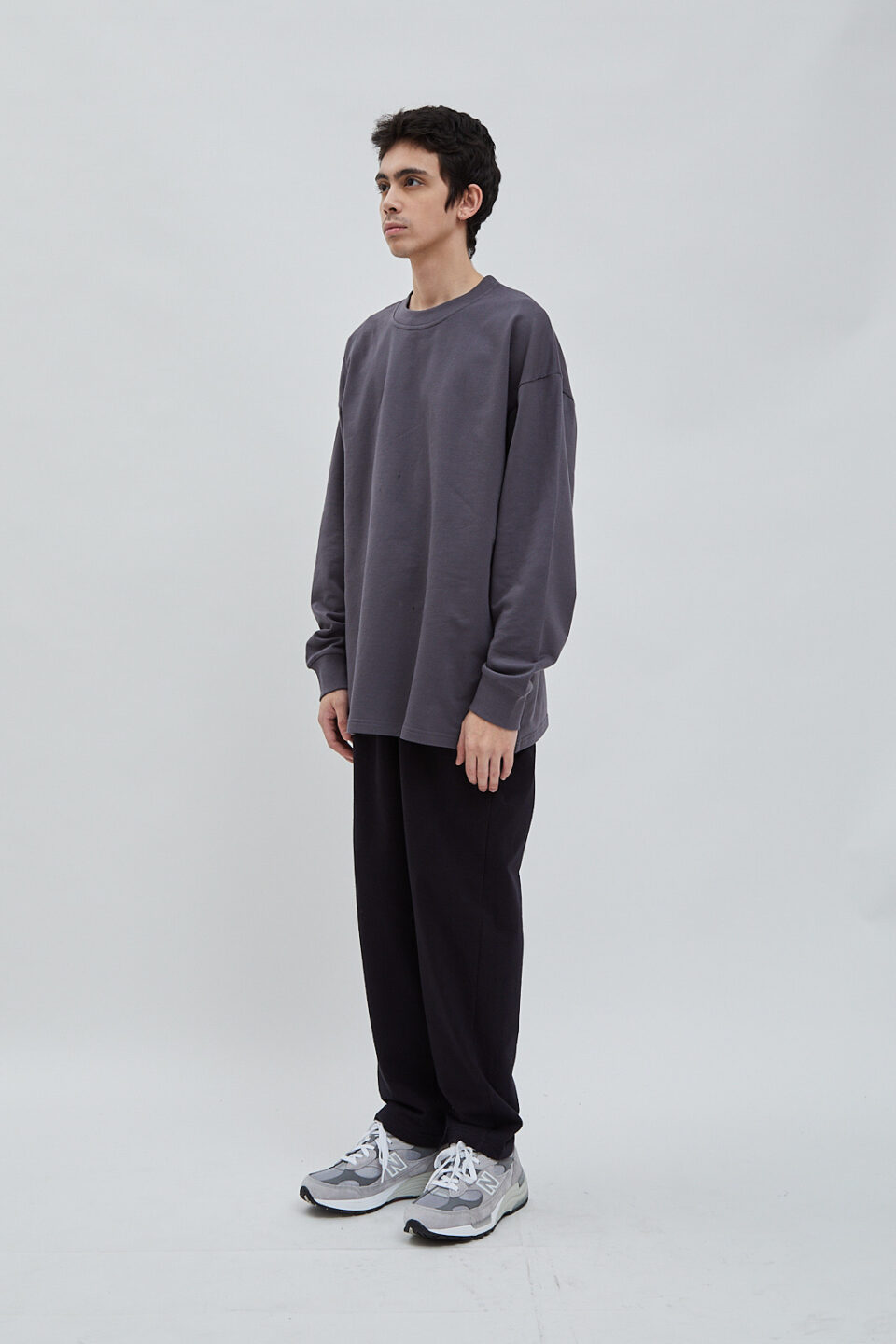 Lounge Sweatshirt in Grey - Image 4