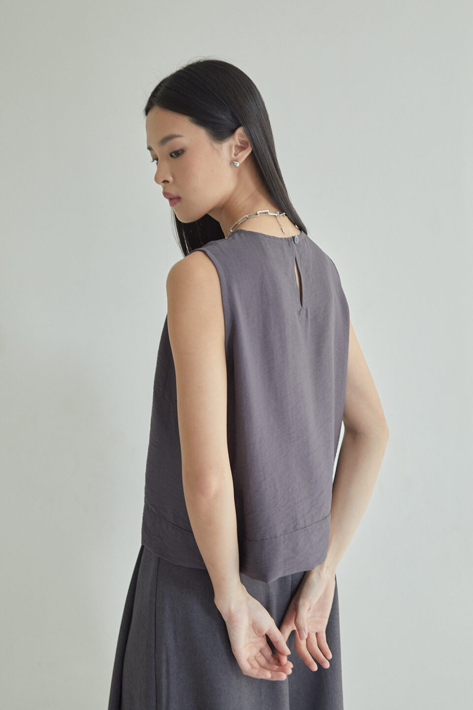 Studio Now Arvella Sleevess Top Grey - Image 6