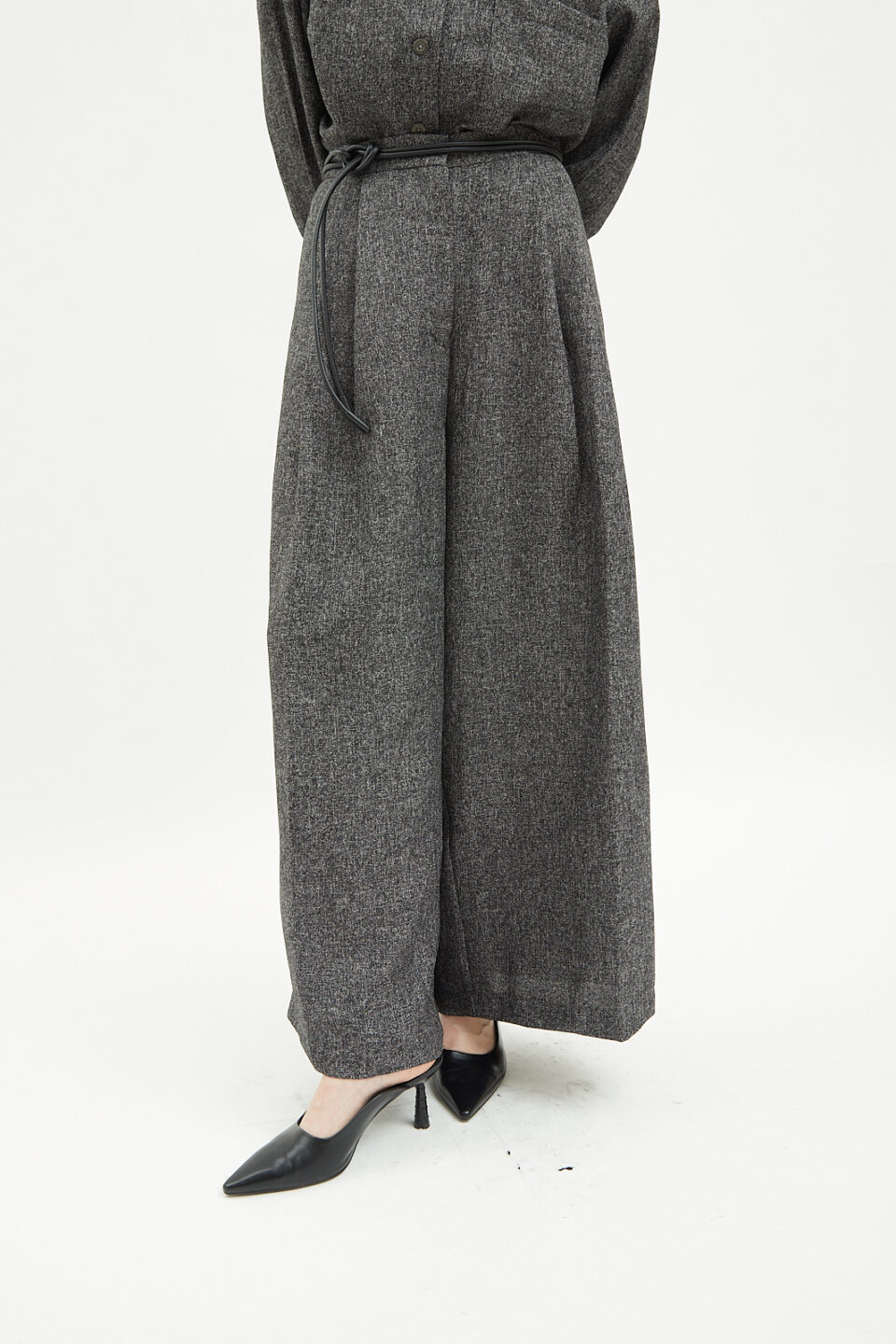 Roman Tweed Pants in Charcoal - Image 6